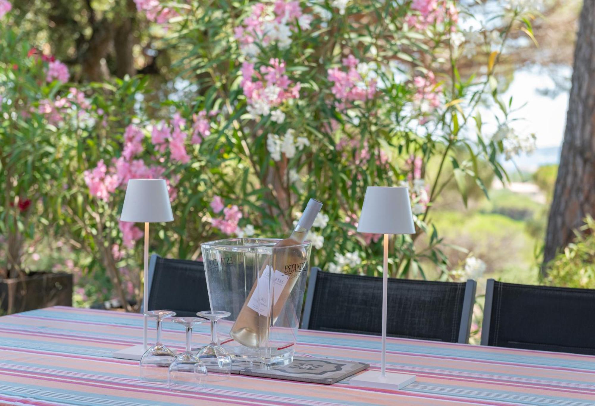 Вилла Joli Mazet Clim Vue St Tropez Сент-Максим Экстерьер фото